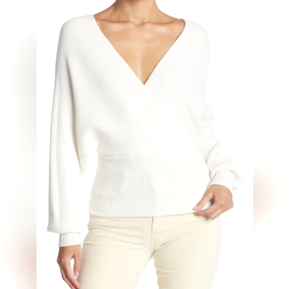 Love Tree Criss-Cross Cozy Soft White Knit Sweater Long Sleeve V-Neck - Size XL